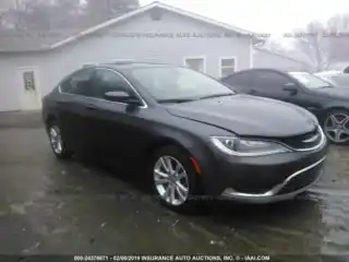 2016 Chrysler 200