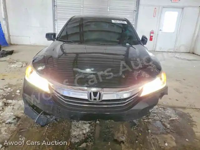 2017 Honda Accord 1HGCR3F80HA039129 — Copart auction photo 5