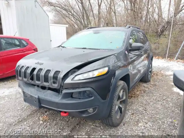 2017 Jeep Cherokee 1C4PJMBB6HW510086 — Iaai auction photo 2