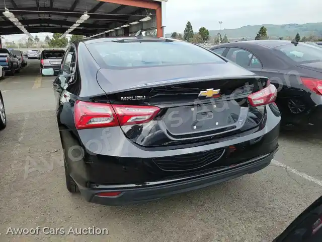 2019 Chevrolet Malibu 1G1ZD5STXKF166728 — photo 5 de la vente Manheim