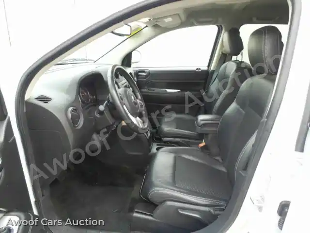2015 Jeep Compass 1C4NJDEB4FD106568 — Manheim auction photo 3