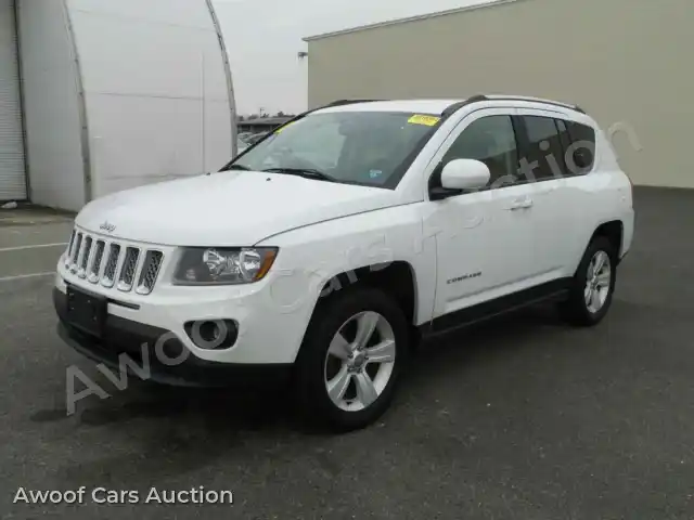 2015 Jeep Compass 1C4NJDEB4FD106568 — Manheim auction photo 1