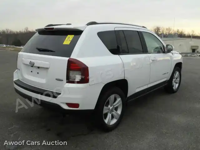 2015 Jeep Compass 1C4NJDEB4FD106568 — Manheim auction photo 2