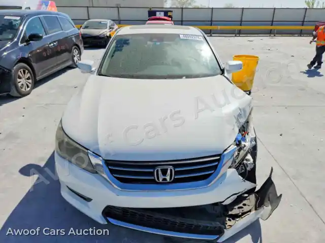 2015 Honda Accord 1HGCR2F82FA028320 — Copart auction photo 5