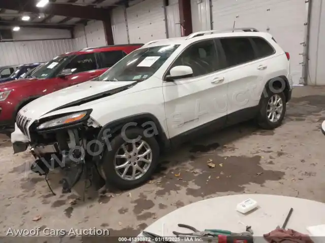 2016 Jeep Cherokee 1C4PJMCB1GW119621 — Iaai auction photo 2