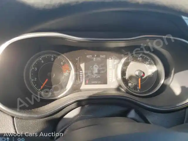 2019 Jeep Grand Cherokee 1C4PJLCB4KD247513 — Copart auction photo 9