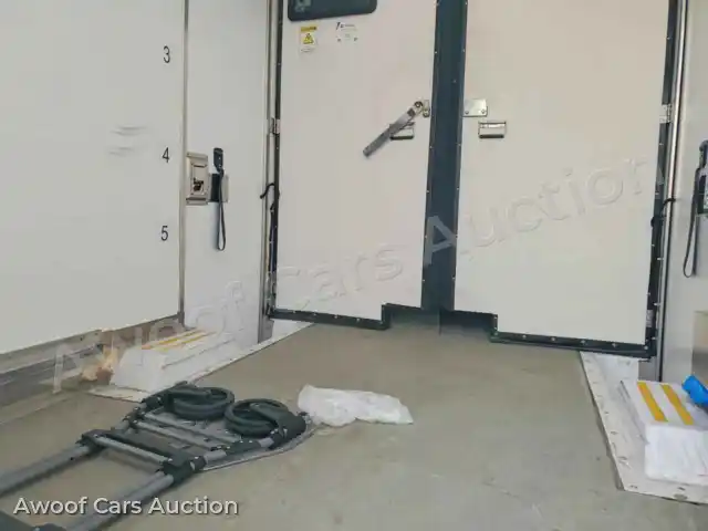 2023 Ford Transit 1FDBW5ZG2PKA23701 — Copart auction photo 10