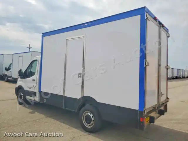 2023 Ford Transit 1FDBW5ZG2PKA23701 — Copart auction photo 2