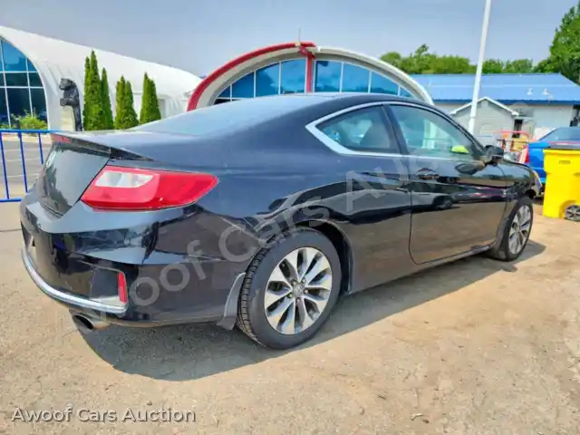 2013 Honda Accord 1HGCT1B83DA017695 — Copart auction photo 3