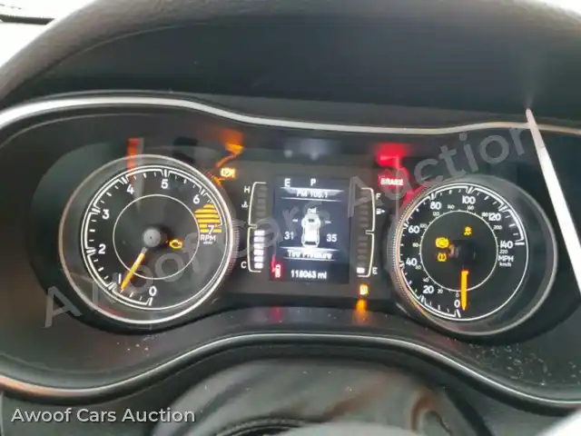 2019 Jeep Grand Cherokee 1C4PJLLB0KD301292 — photo 9 de la vente Copart
