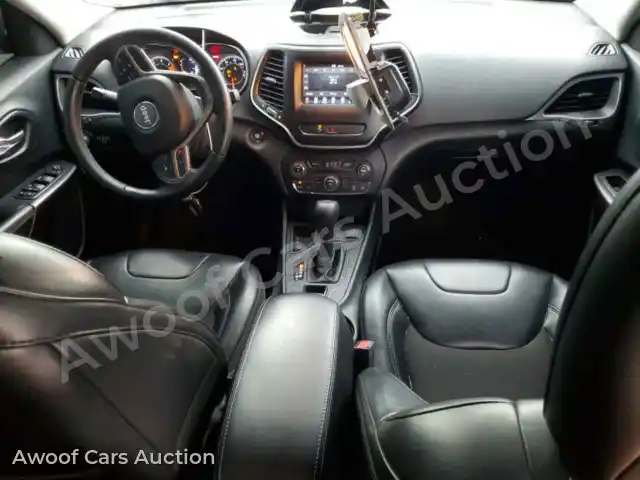 2019 Jeep Grand Cherokee 1C4PJLLB0KD301292 — photo 8 de la vente Copart