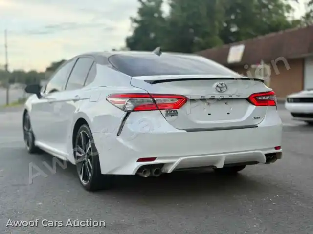 2019 Toyota Camry 4T1B61HK2KU215521 — Copart auction photo 3