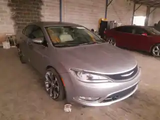 2015 Chrysler 200