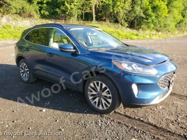 2020 Ford Escape 1FMCU9J99LUA65067 — Copart auction photo 4
