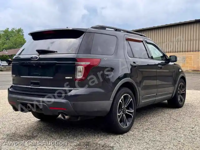 2015 Ford Explorer 1FM5K8GT7FGC32590 — Copart auction photo 4