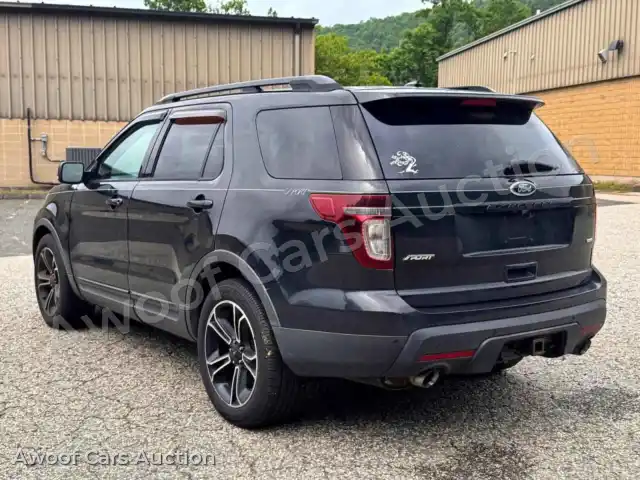 2015 Ford Explorer 1FM5K8GT7FGC32590 — Copart auction photo 3