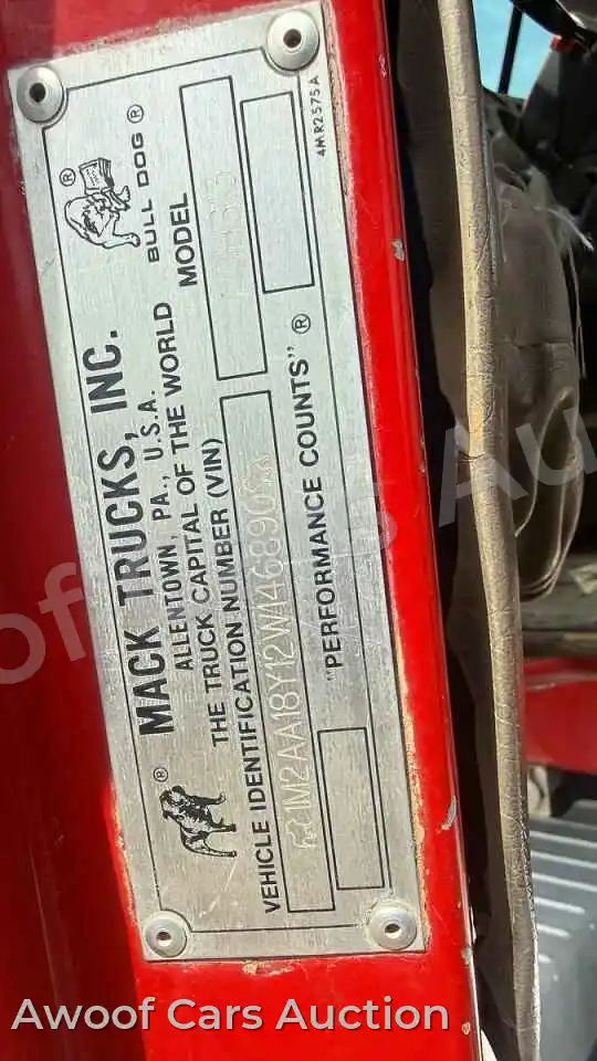 2002 Mack ALL Other 1M2AA18Y12W146890 — Copart auction photo 10