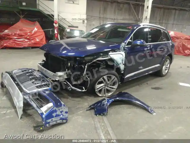2020 Audi Q7 WA1LXAF78LD005103 — Iaai auction photo 2