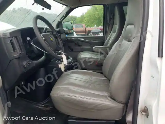 2013 Chevrolet Express 1GNSHBF41D1119027 — hoton gwanjo Copart na 7