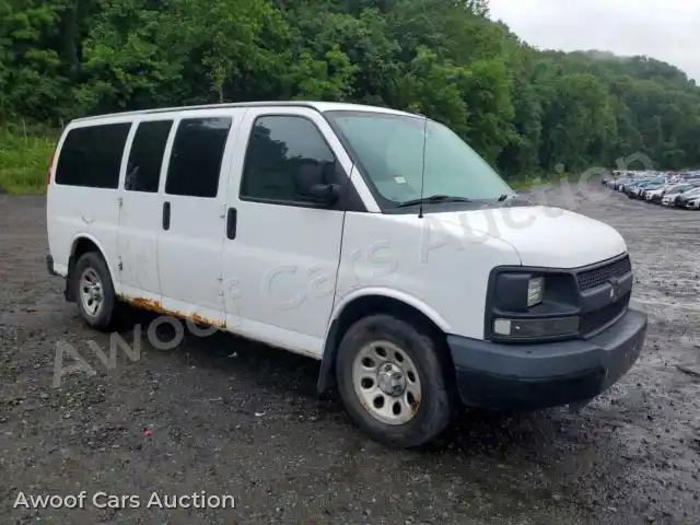 2013 Chevrolet Express 1GNSHBF41D1119027 — hoton gwanjo Copart na 4