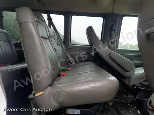 2013 Chevrolet Express 1GNSHBF41D1119027 — hoton gwanjo Copart na 11