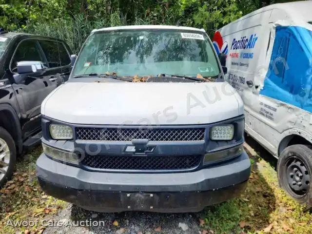 2013 Chevrolet Express 1GNSHBF41D1119027 — hoton gwanjo Copart na 5