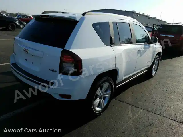 2015 Jeep Compass 1C4NJDEB0FD292304 — Manheim auction photo 2