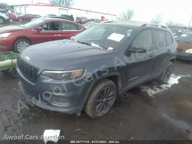 2020 Jeep Cherokee 1C4PJLCB8LD542552 — Iaai auction photo 2