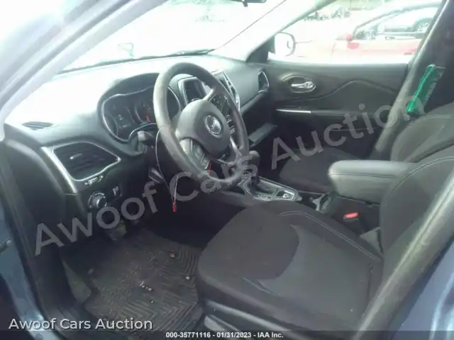 2020 Jeep Cherokee 1C4PJLCB8LD542552 — Iaai auction photo 5