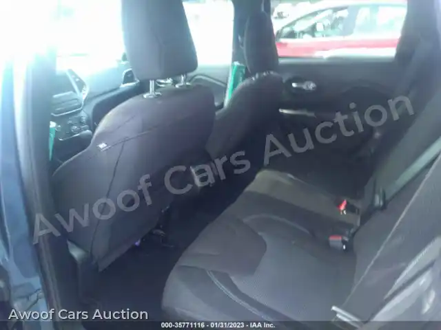 2020 Jeep Cherokee 1C4PJLCB8LD542552 — Iaai auction photo 8