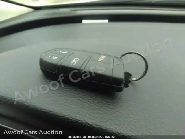 2015 Chrysler 200 1C3CCCAB4FN577278 — photo 11 de la vente Iaai