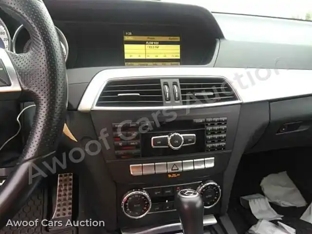 2012 Mercedes-Benz C-Class WDDGJ4HB1CF914418 — Manheim auction photo 4