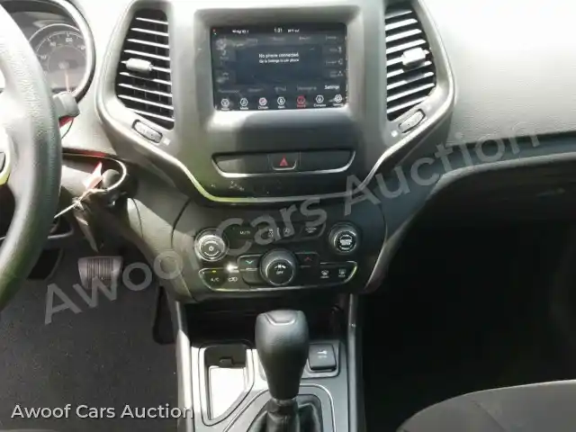 2019 Jeep Cherokee 1C4PJLCB4KD478864 — Manheim auction photo 4