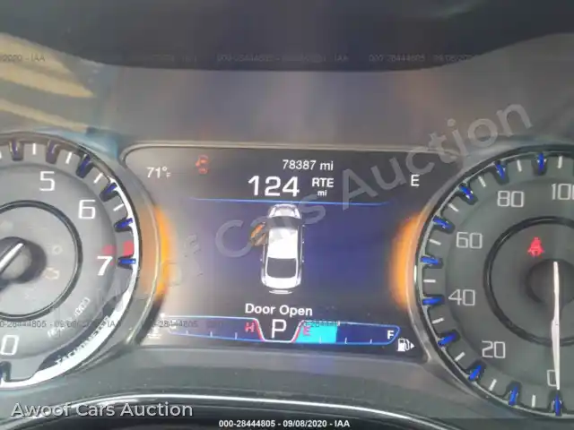 2015 Chrysler 200 1C3CCCDG6FN618002 — Iaai auction photo 7