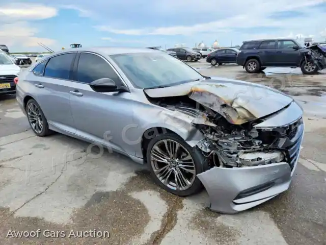 2018 Honda Accord 1HGCV1F1XJA235071 — hoton gwanjo Copart na 4