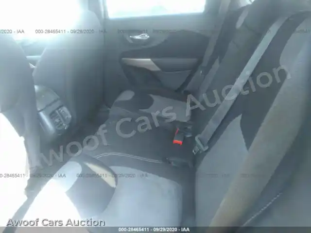2017 Jeep Cherokee 1C4PJLAB4HW577135 — Iaai auction photo 8