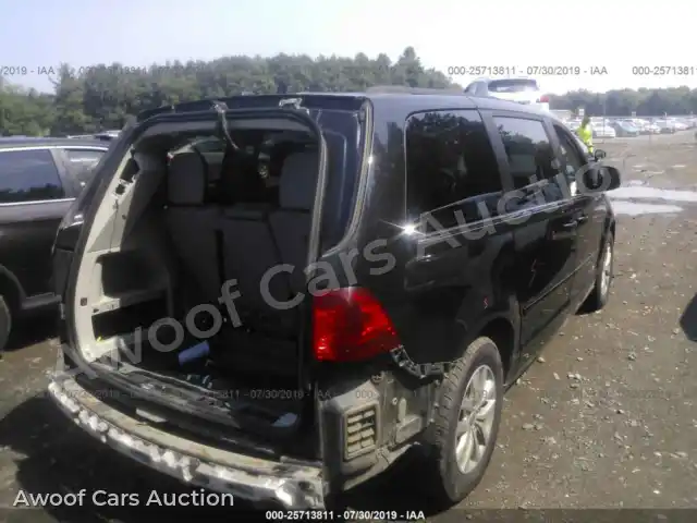 2012 Volkswagen Routan 2C4RVABG2CR277025 — Iaai auction photo 4