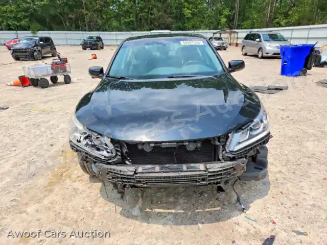 2017 Honda Accord 1HGCR2F88HA054584 — Copart auction photo 5