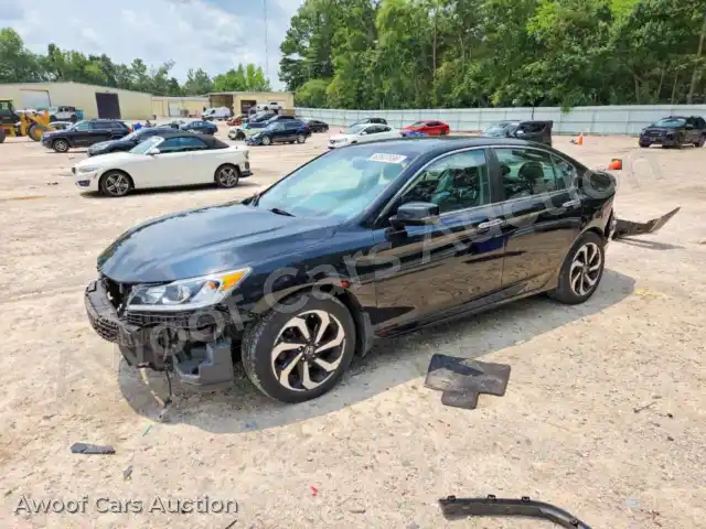 2017 Honda Accord 1HGCR2F88HA054584 — Copart auction photo 1