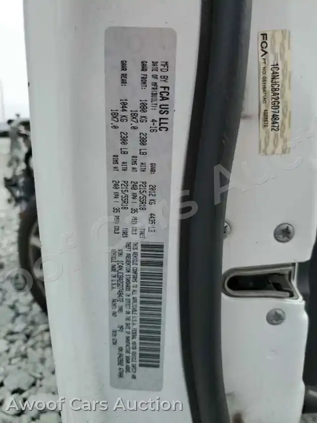 2016 Jeep Compass 1C4NJCBA2GD748472 — Copart auction photo 16