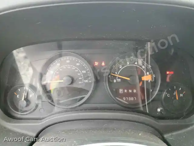 2016 Jeep Compass 1C4NJCBA2GD748472 — Copart auction photo 9