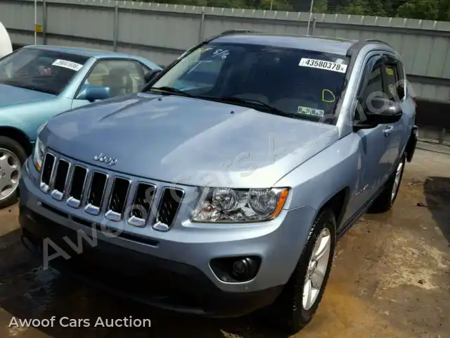 2013 Jeep Compass Latitude 1C4NJDEB6DD101675 — Copart auction photo 2