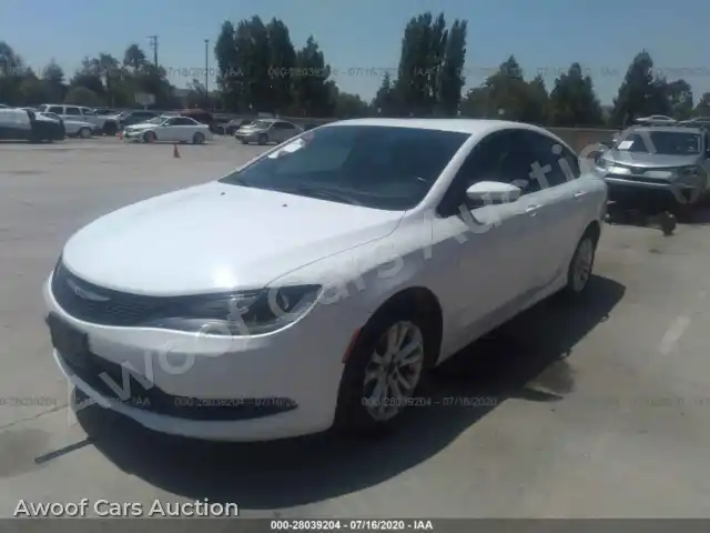 2015 Chrysler 200 1C3CCCBB3FN747533 — Iaai auction photo 2