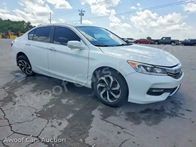 2017 Honda Accord 1HGCR2F89HA101394 — Copart auction photo 4
