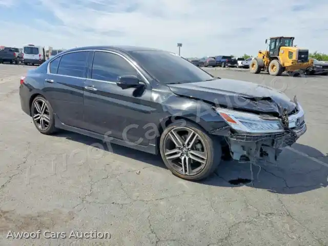 2017 Honda Accord 1HGCR3F9XHA004638 — photo 4 de la vente Copart