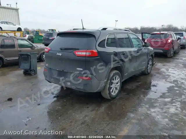 2018 Jeep Cherokee 1C4PJLLB3JD553228 — hoton gwanjo Iaai na 4