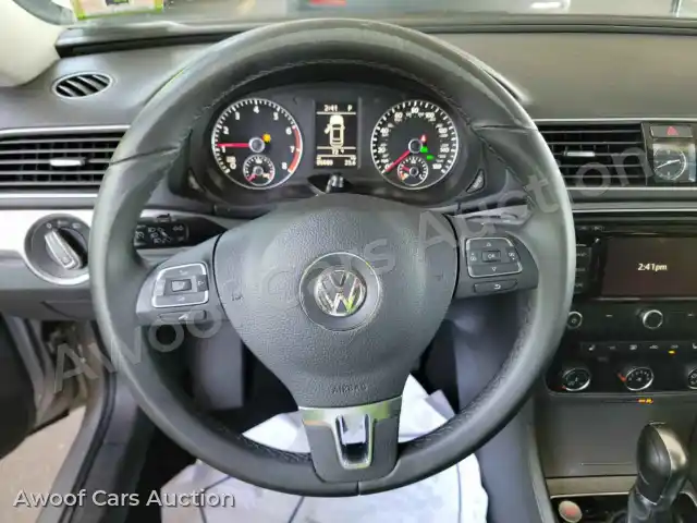 2014 Volkswagen Passat 1VWBT7A30EC065242 — Manheim auction photo 10