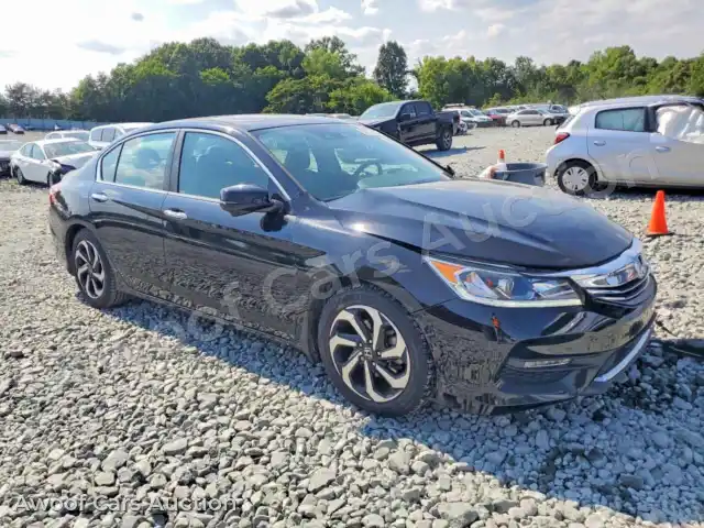 2017 Honda Accord 1HGCR2F95HA100915 — photo 4 de la vente Copart