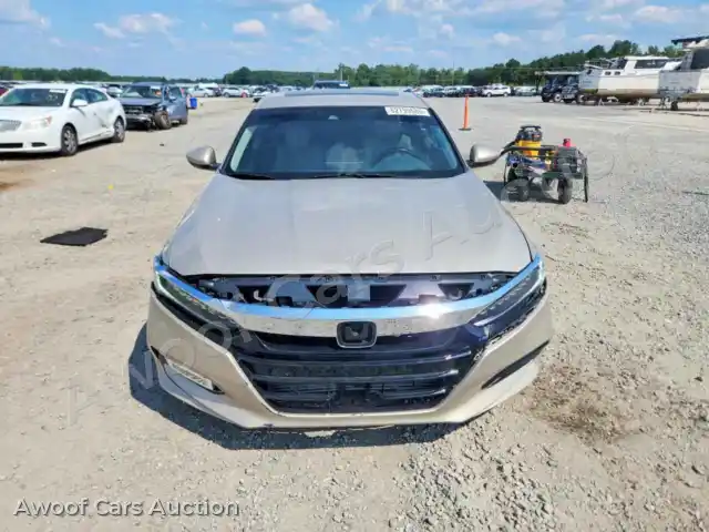 2018 Honda Accord 1HGCV2F92JA020022 — hoton gwanjo Copart na 5