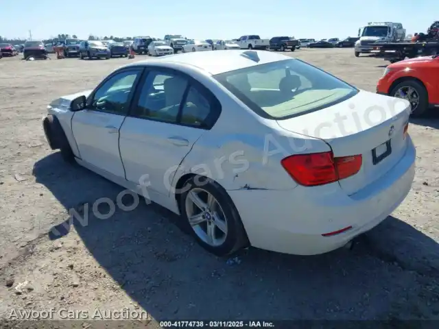 2014 BMW 320I WBA3B1C59EP678908 — Iaai auction photo 3